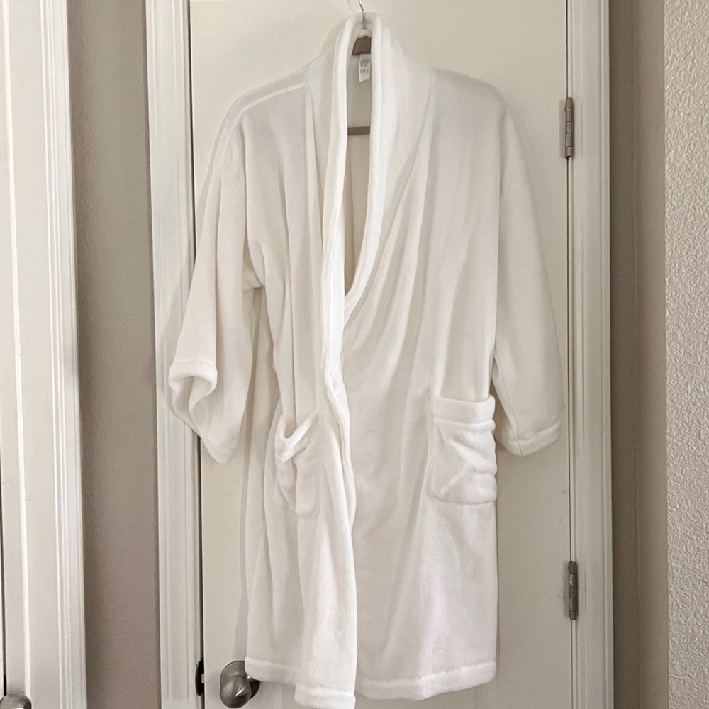 White fleece robe